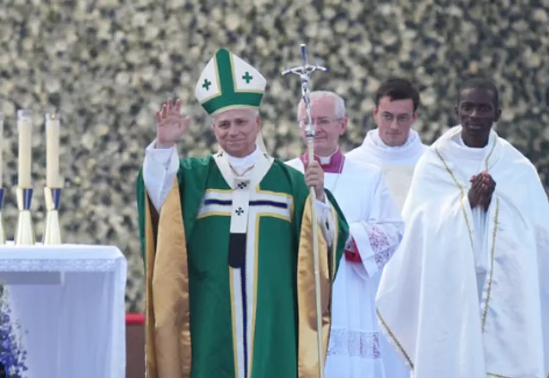 le pape lourdes