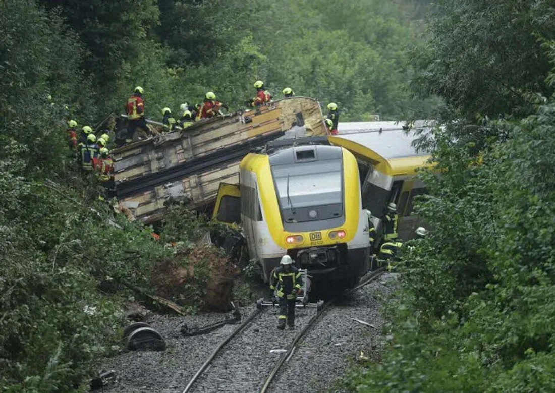 train déraille allemagne 