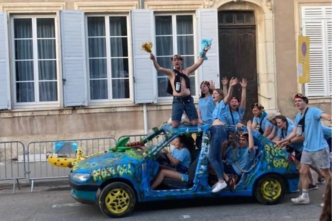 Le char de l’école de médecine 