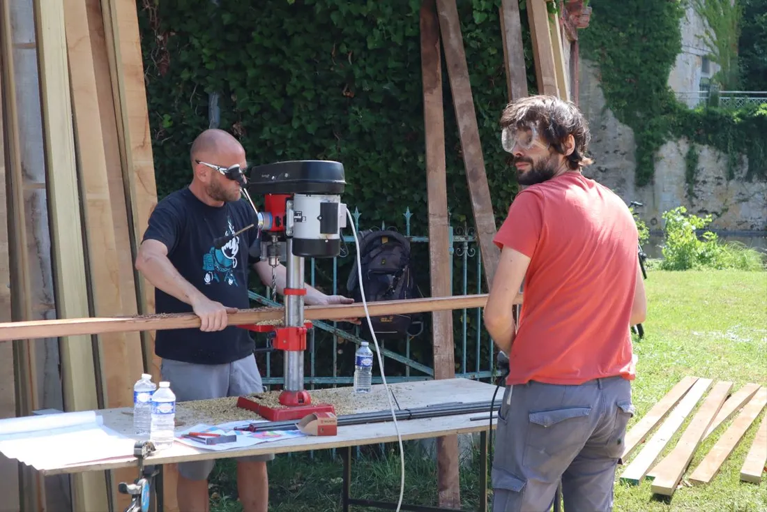 « L’envol » par le groupe Luminariste – Benjamin Nesme et Marc Sicard / Joscelyn Lapart