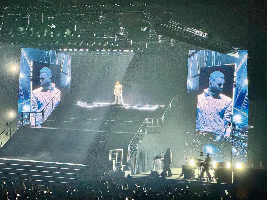 Matt Pokora le 8 novembre 2025 au Galaxie d'Amnéville. 