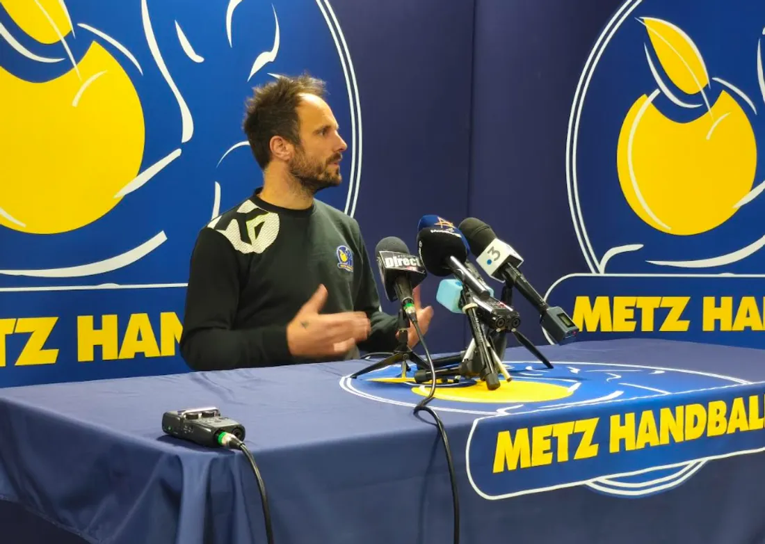 Emmanuel Mayonnade en conférence de presse ce mardi. 