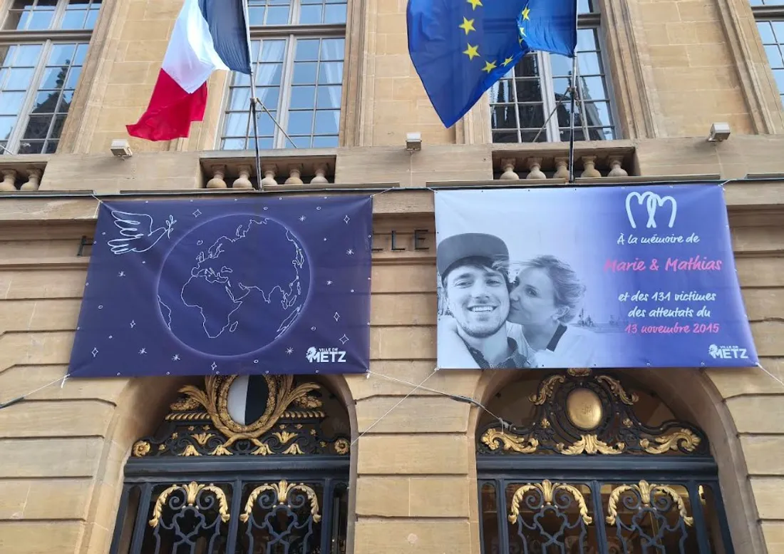 La Mairie de Metz rend hommage à Marie et Mathias. 