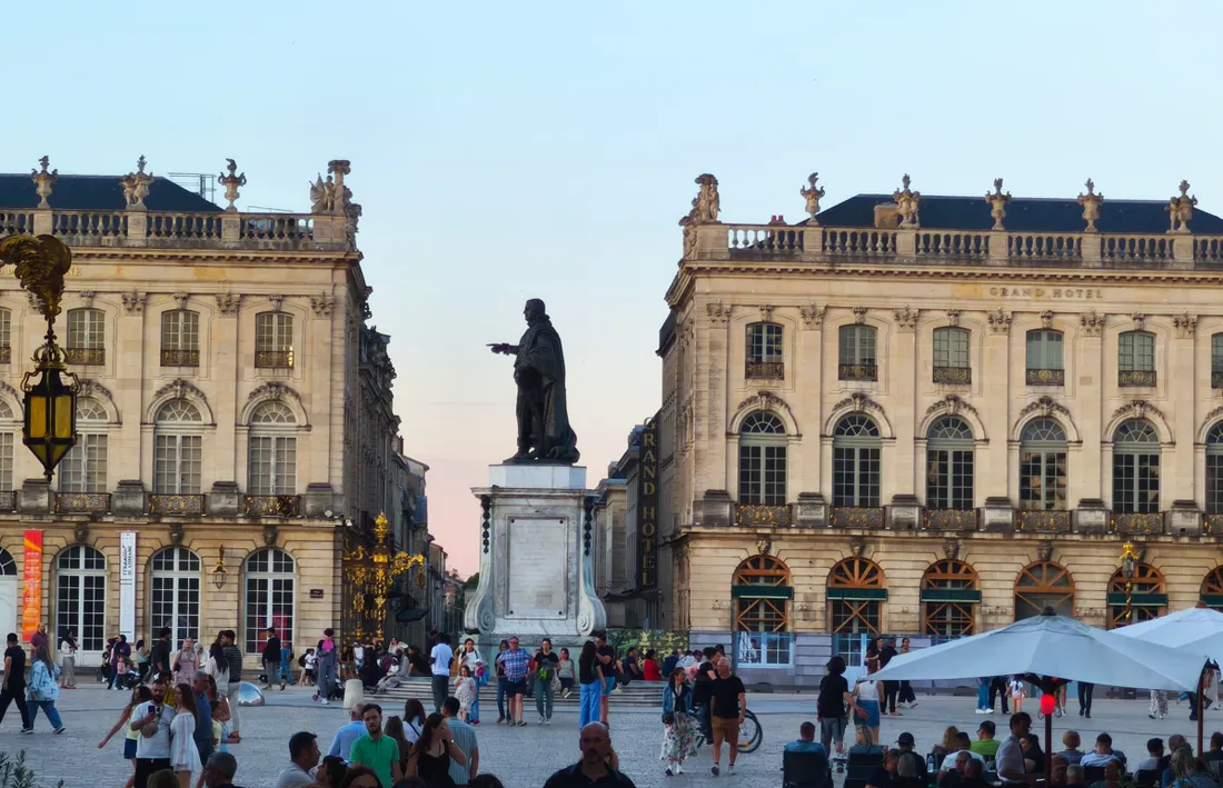 La place Stanislas lors de l'été 2026. 