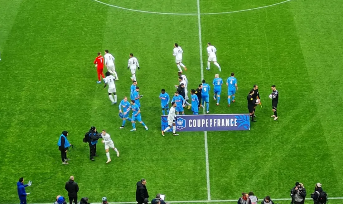 L'US Thionville Lusitanos lors de son match à Saint-Symphorien contre l'Olympique de Marseille. 