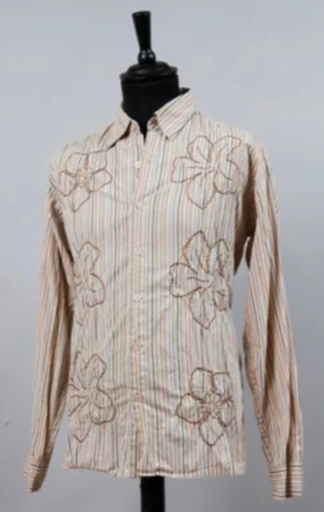 Chemise ayant appartenu à Johnny Hallyday