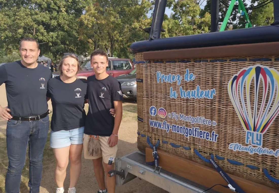 Jérôme Eve et son équipe avant le décollage.  