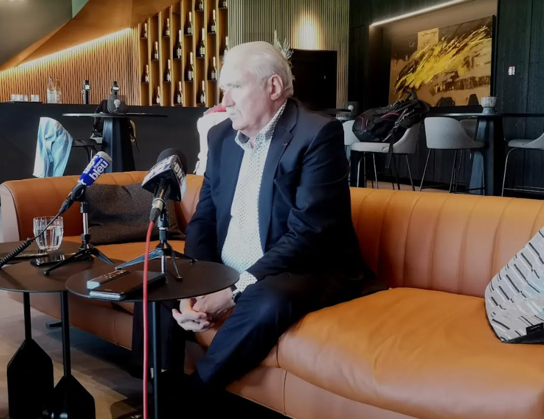 Bernard Serin s'adressant à la presse ce mercredi 25 mai 2022