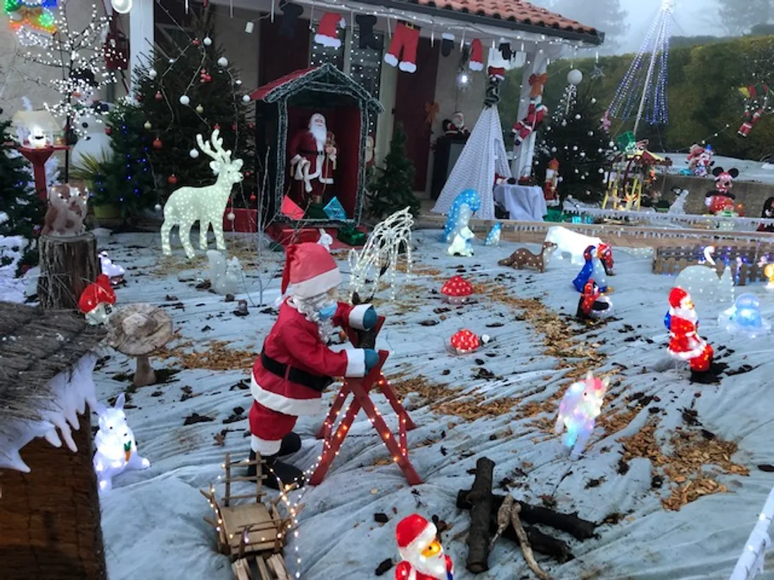 Maison Illuminée à Pont du Casse