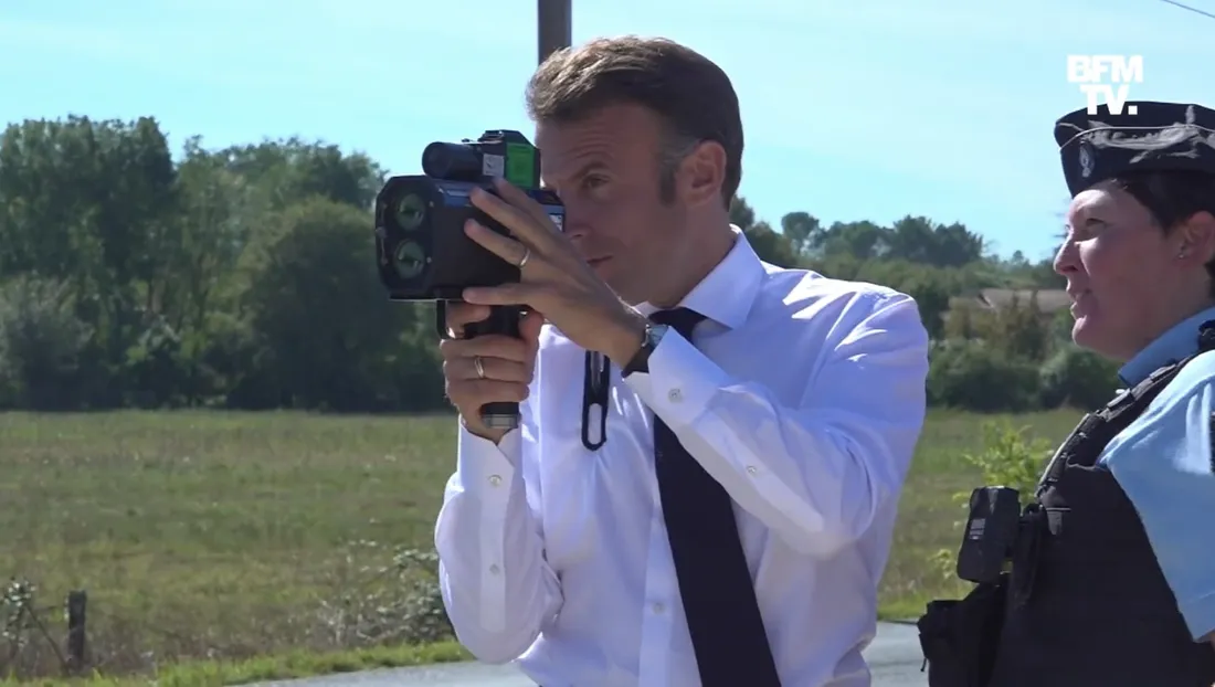 Emmanuel Macron gendarmerie