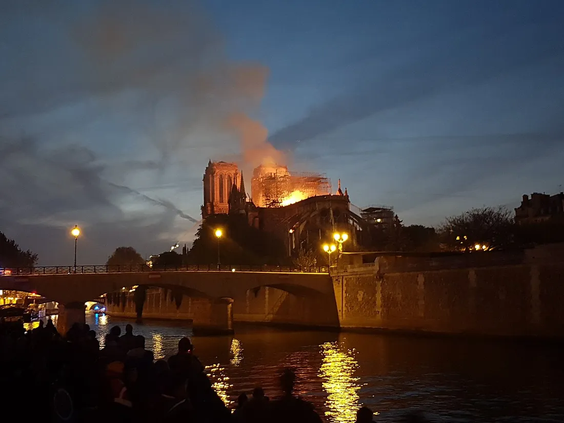 Incendie de Notre-Dame de Paris
