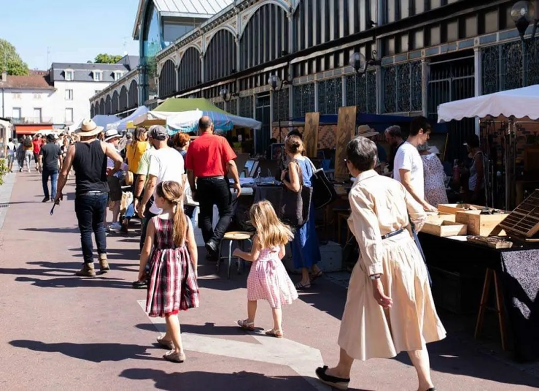 La brocante des Halles de Dijon revient ce dimanche 