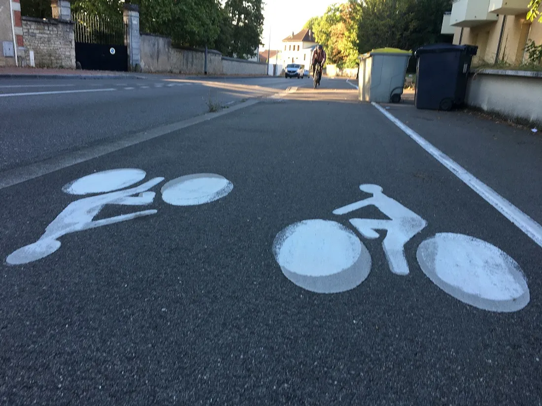 Avec l'arrivée des beaux jours, de plus en plus de Dijonnais enfourchent leur vélo 