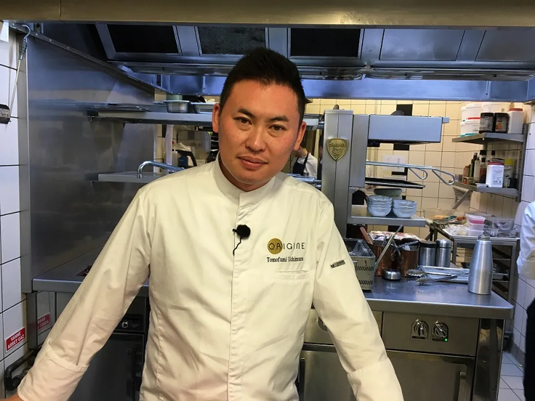Tomofumi Uchimura, chef étoilé du restaurant "l'Origine" place Carnot à Dijon