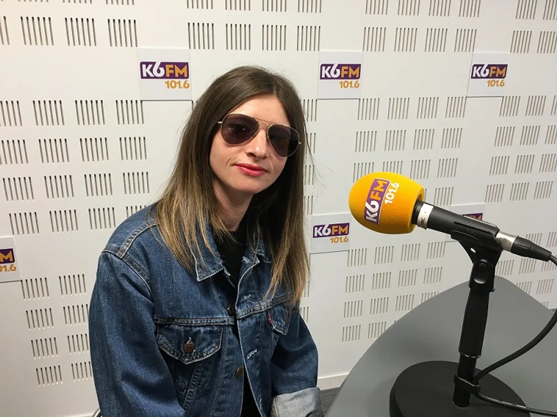 Christelle Lacombre, chanteuse du groupe « Mike Haunted et Chris KD »