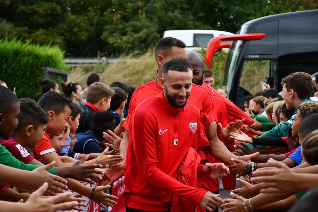 Les joueurs du DFCO iront à la rencontre de leurs fans ce mercredi à Talant 