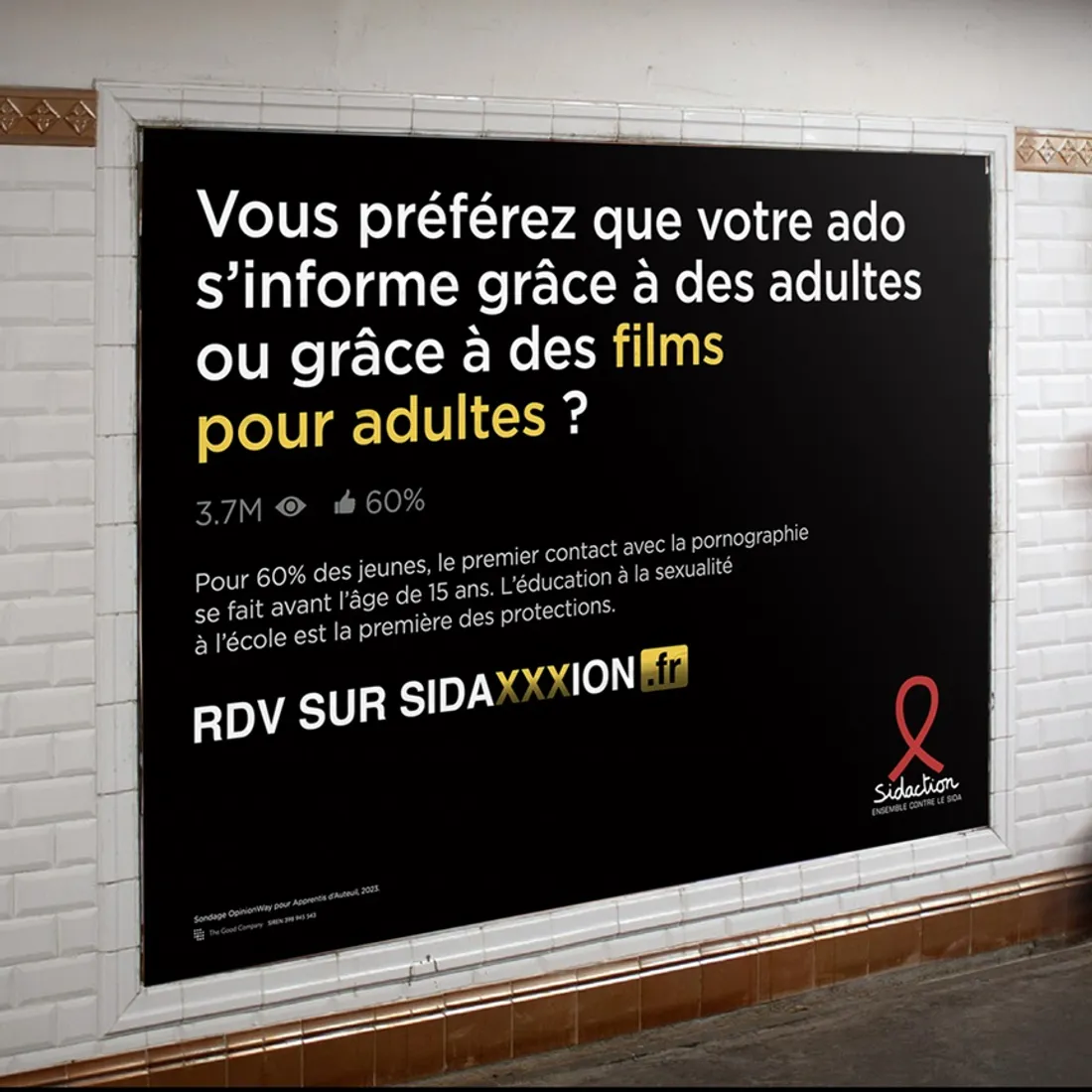 Sidaction a lancé une campagne de communication, comme ici dans le métro parisien