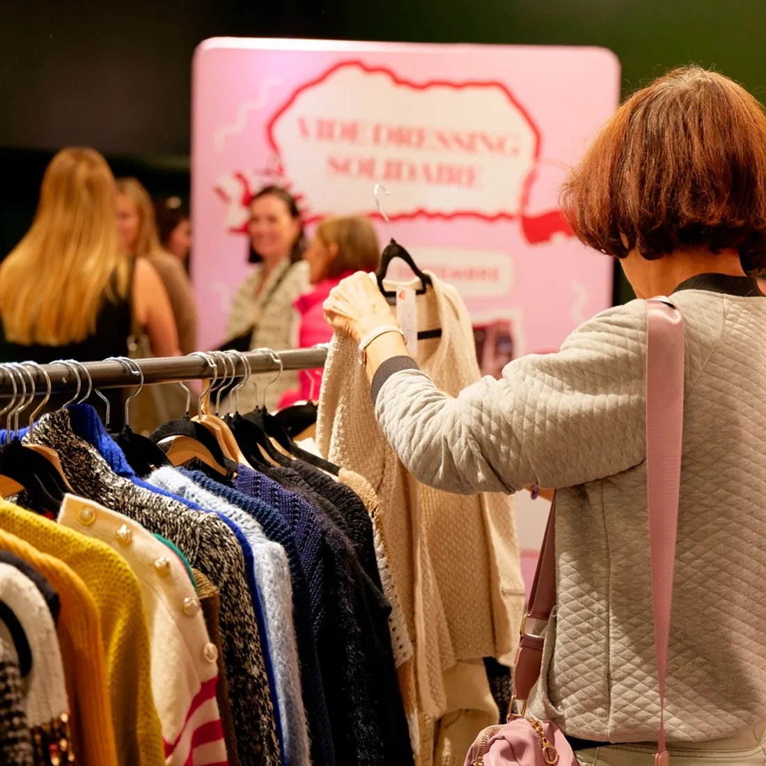 Le vide-dressing solidaire de la Toison d’Or sera bientôt de retour 