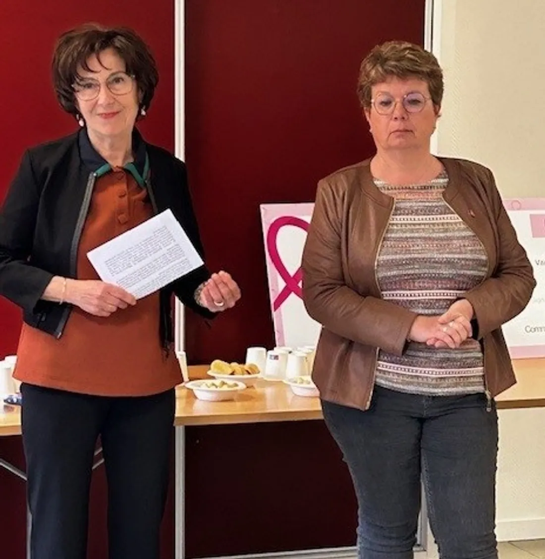 Dominique Bucquet et Véronique Rabier, présidente et directrice du comité local contre le cancer