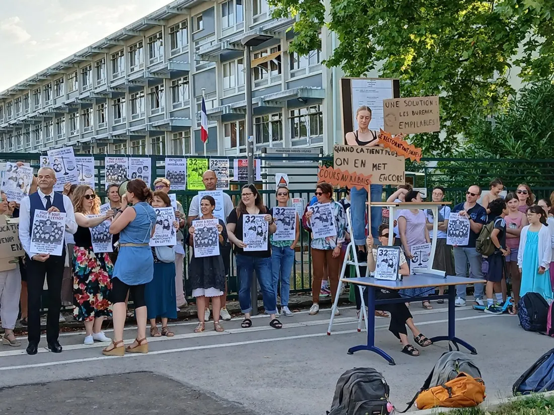 Un rassemblement a lieu ce lundi matin devant le collège Montchapet 