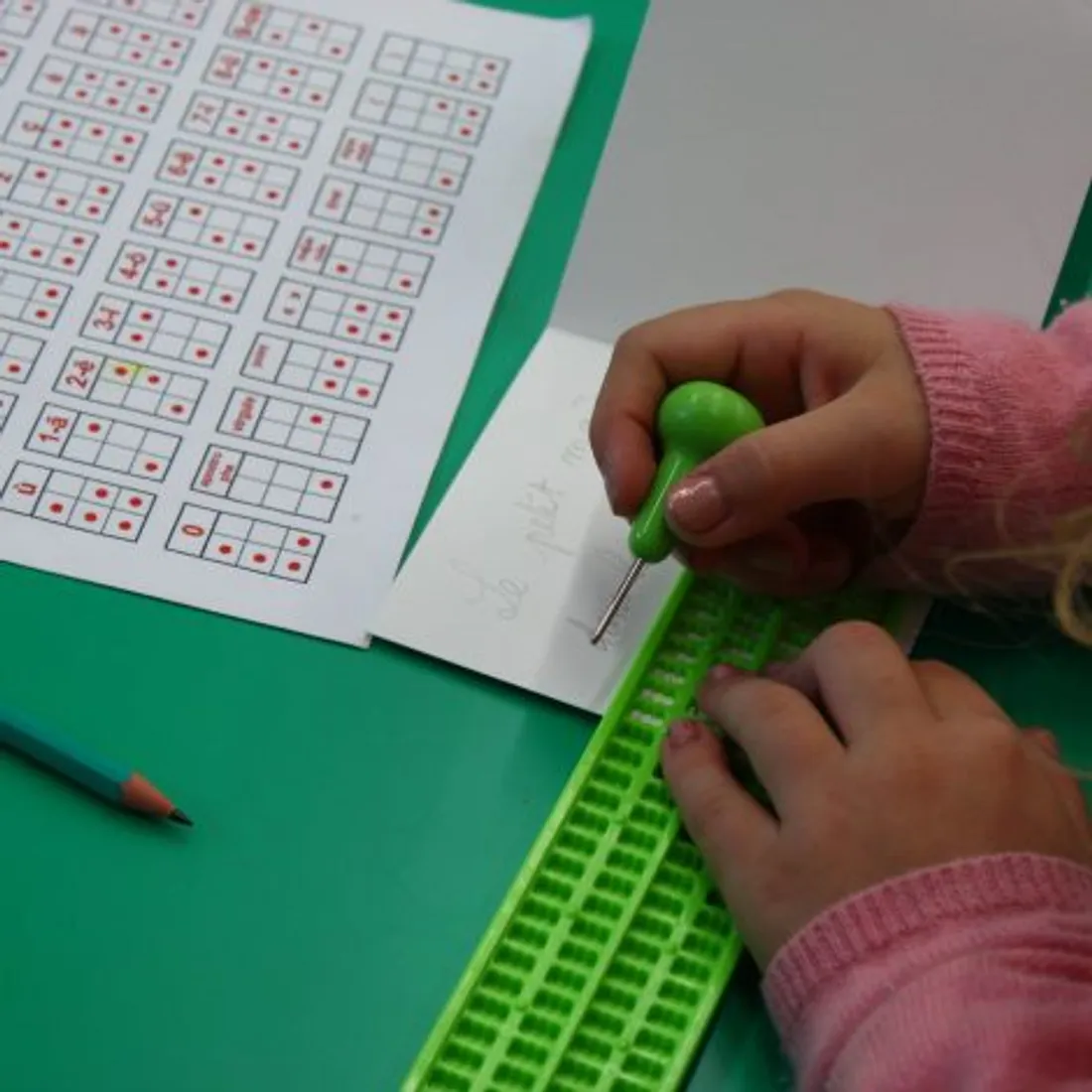 Ce mardi, Les Doigts Qui Rêvent organise des activités pour célébrer le bicentenaire du braille