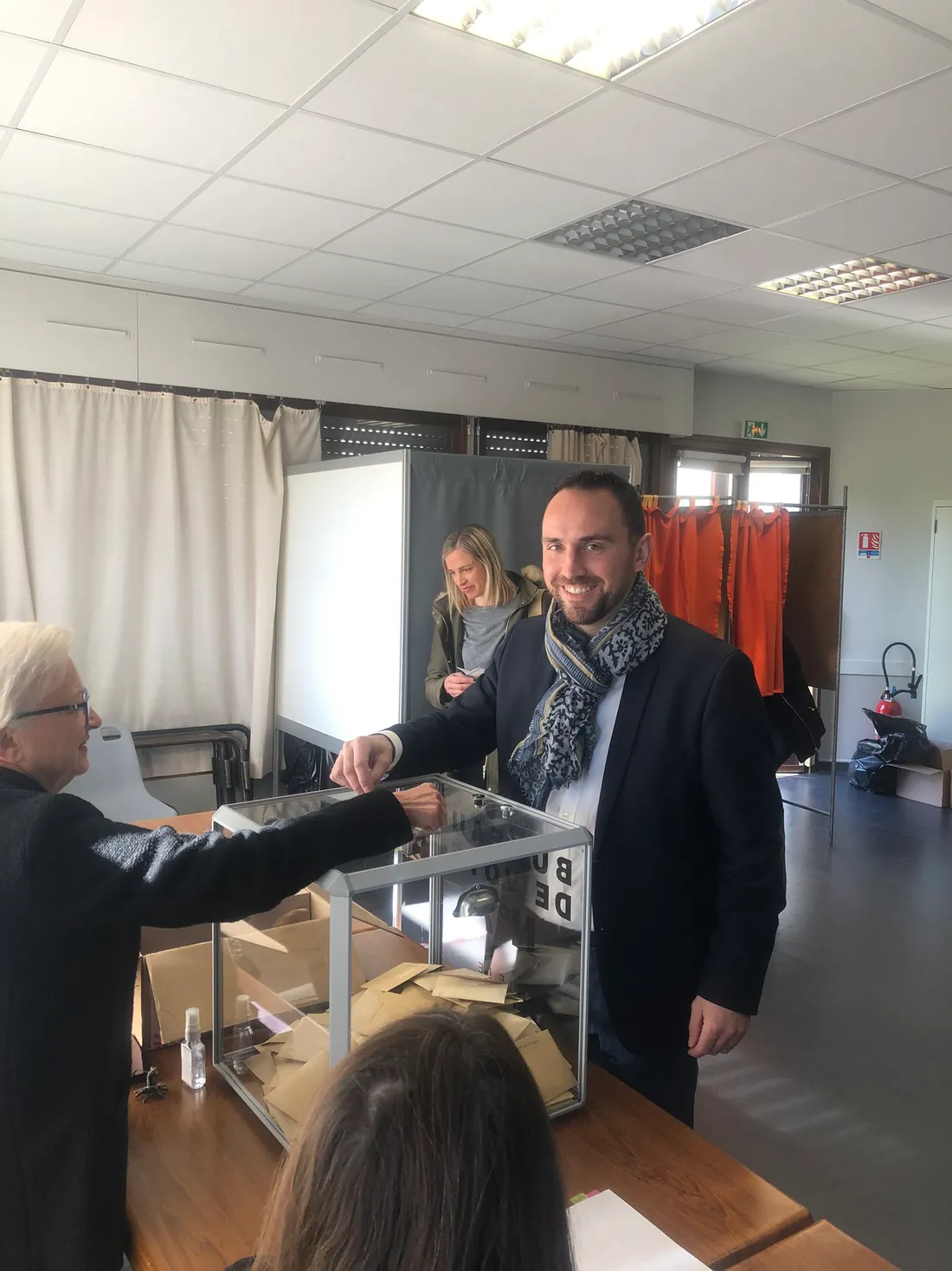 Adrien Guené se présente aux élections municipales 2026 de Talant. 