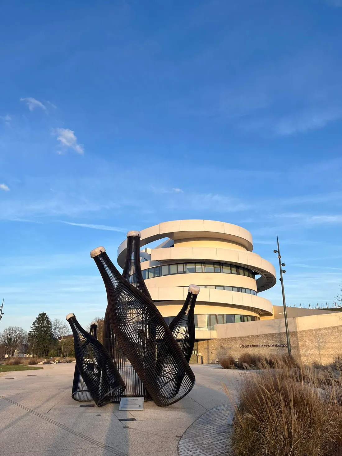 L'association des climats du vignoble de Bourgogne déménage à la cité des climats à Beaune. 