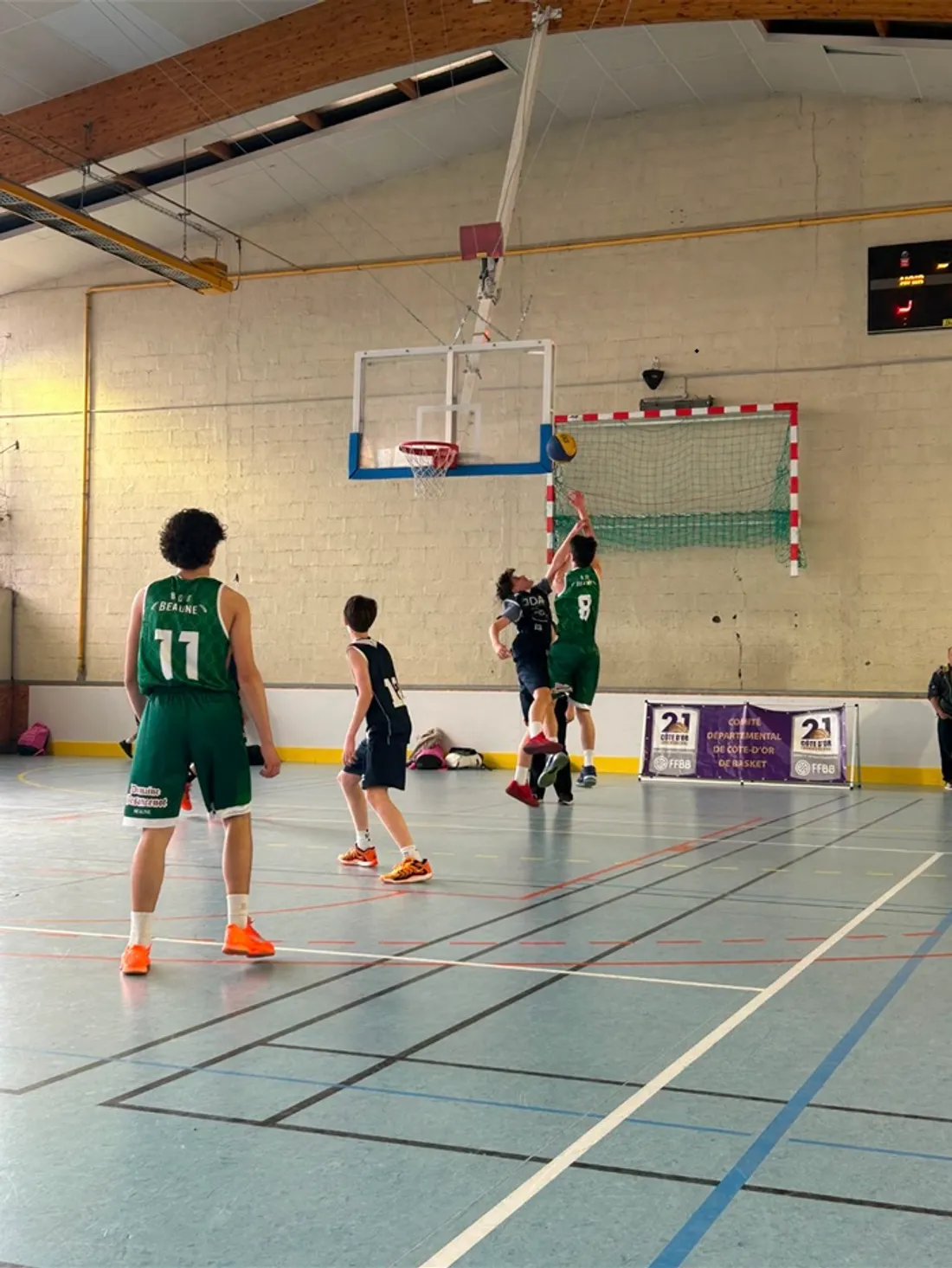 Cinq équipes beaunoises joueront ce week-end lors des finales régionales de basket.