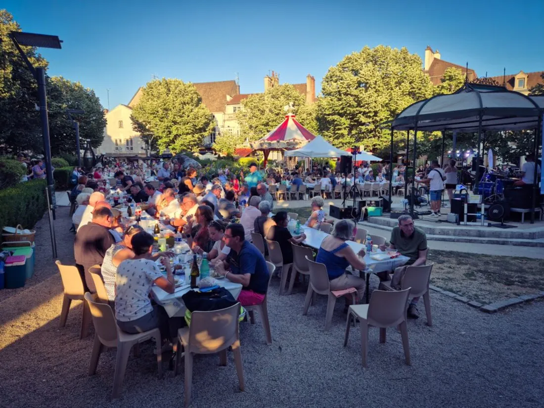 Le pique-nique géant organisé par les Festivinales by CFDB aura lieu ce samedi 8 août à Beaune. 