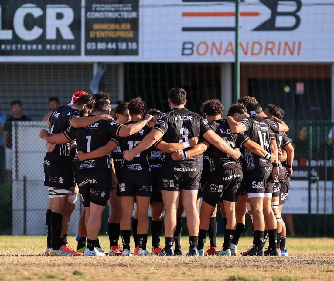 Le CS Nuiton labelisé club engagé par la fédération française de rugby. 