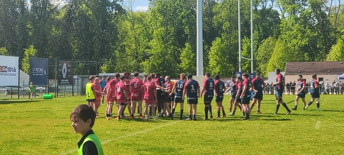 Le Stade Dijonnais affrontera le RC Bellevillois ce dimanche, le déplacement organisé par le club.