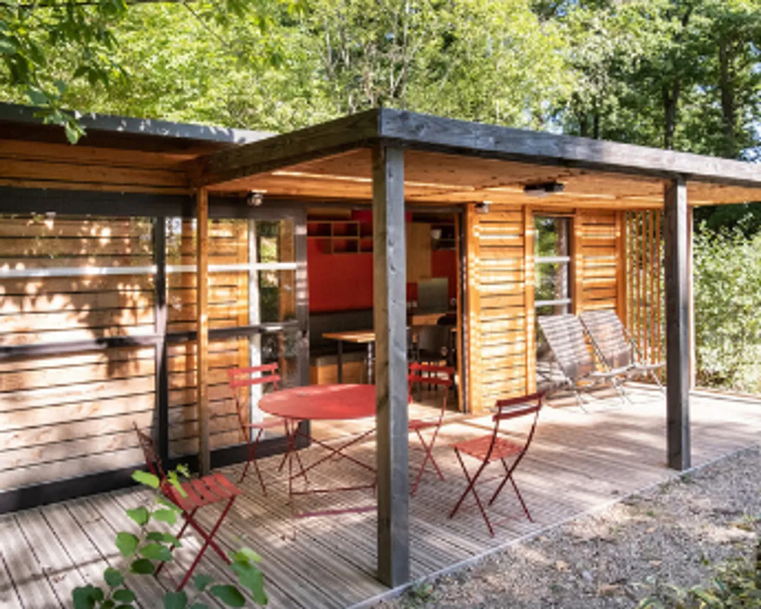 CAMPINGS HUTTOPIA