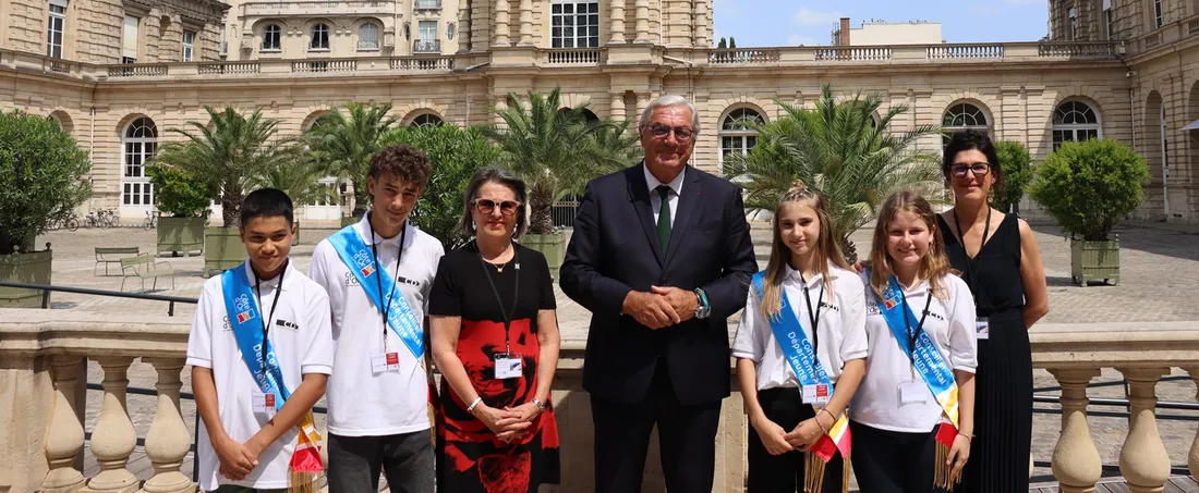 Des conseillers départementaux jeunes de Côte-d’Or étaient ce week-end de passage au Sénat, à Paris 