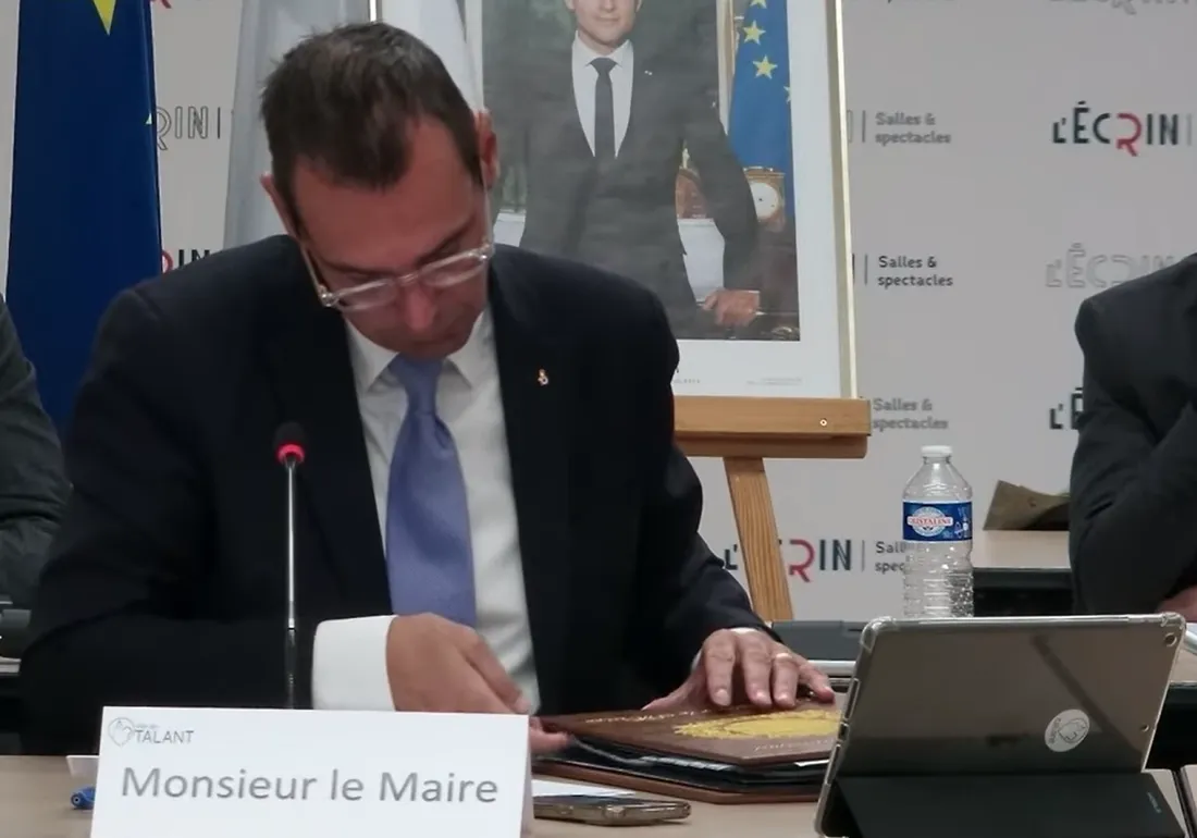 La ville de Talant a adopté une charte de la Laïcité hier lors de son conseil municipal. 