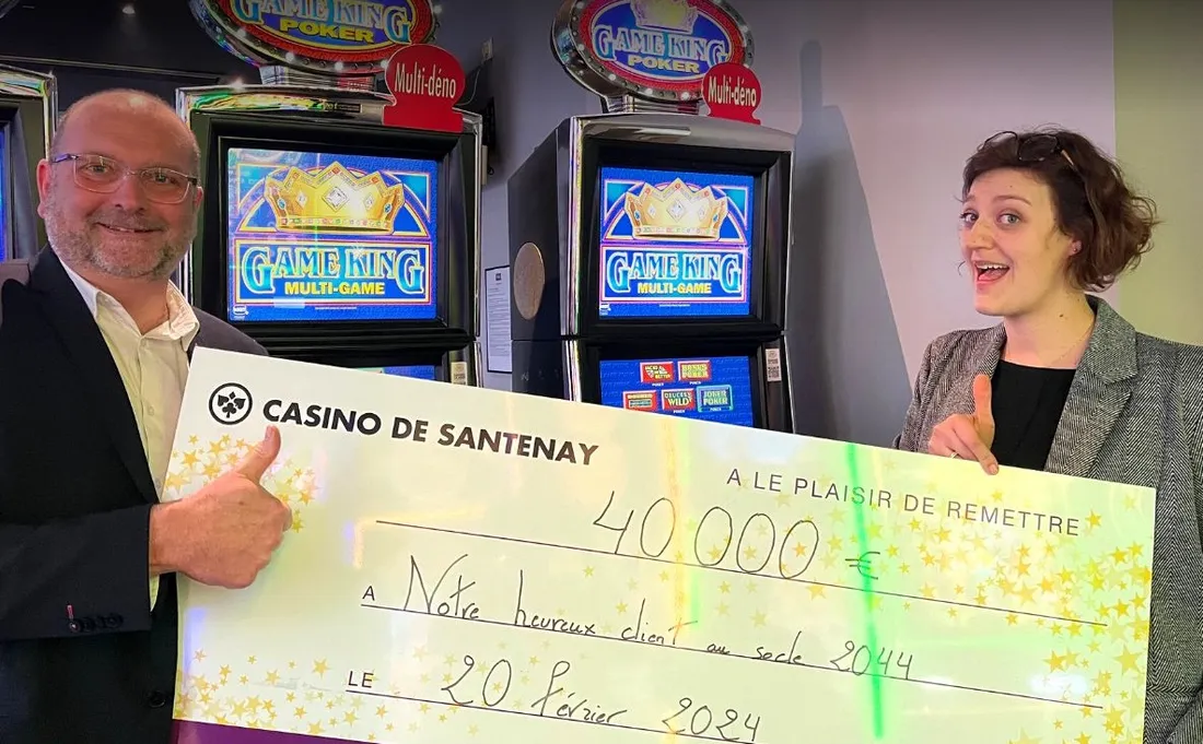 Éric, directeur des jeux, et Marie-Cécile, responsable marketing et commercial du casino 