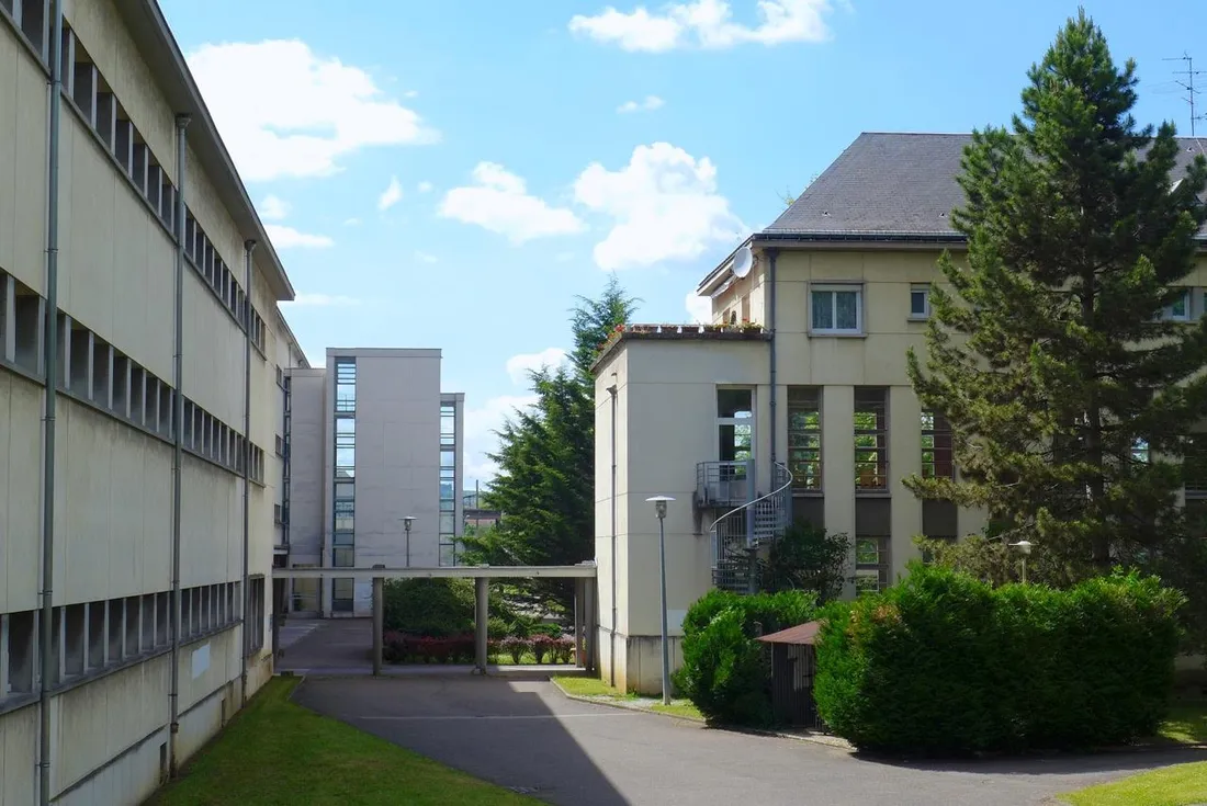 Selon le bilan communiqué à la mi-journée par les services de l'État, aucun blessé n'est à déplorer.