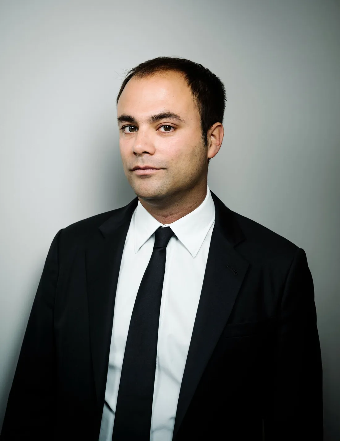 L’avocat, écrivain et éditorialiste Charles Consigny sera en conférence à Dijon le 22 mai.