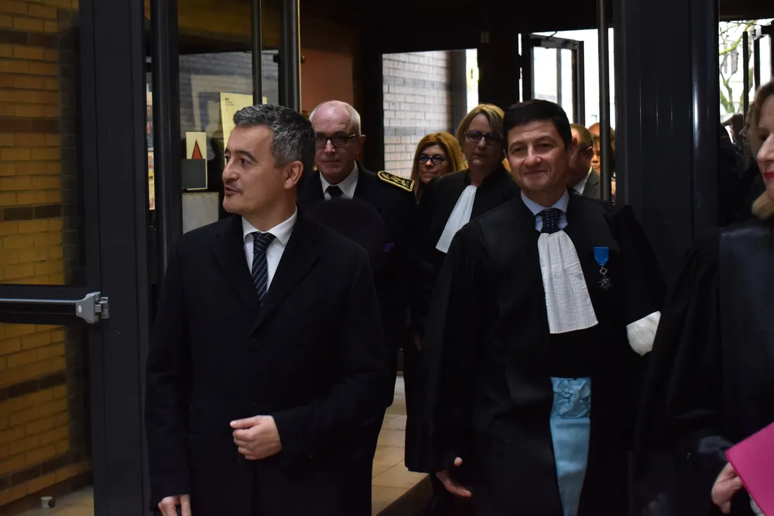 Gerald Darmanin accompagné du procureur de la République, Olivier Caracotch