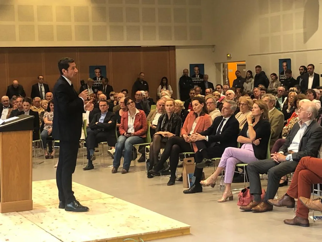 David Lisnard était présent ce mardi lors d'une réunion publique à la salle l'Aqueducienne, à Ahuy