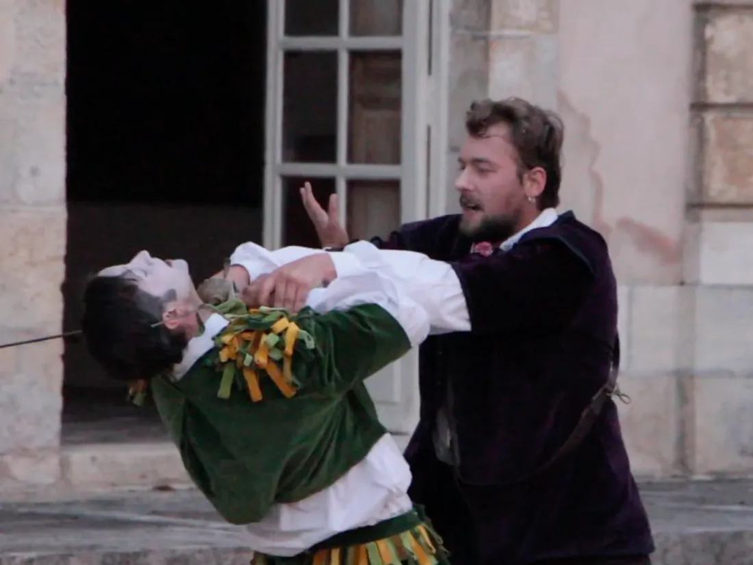Du théâtre en plein air dans des châteaux en Côte-d’Or