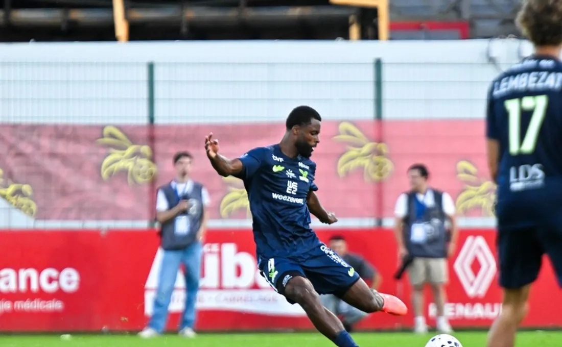 Elydjah Mendy quitte le DFCO 