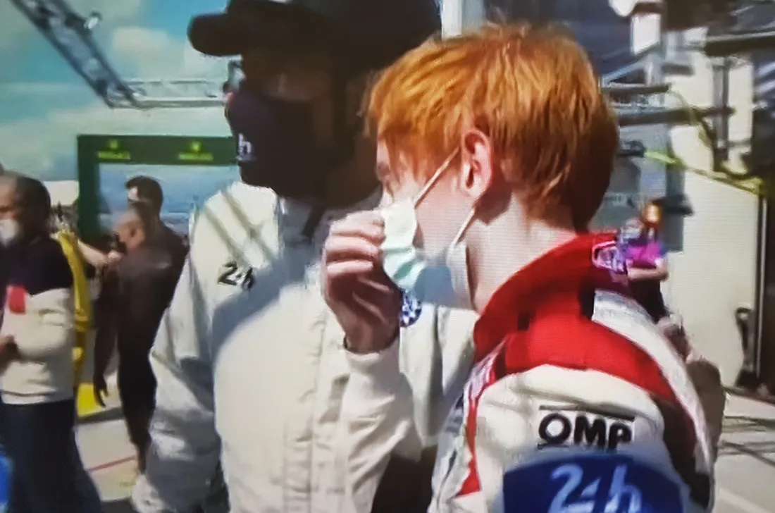 Fatigué mais heureux, Charles Milesi peut savourer quelques minutes après sa victoire.