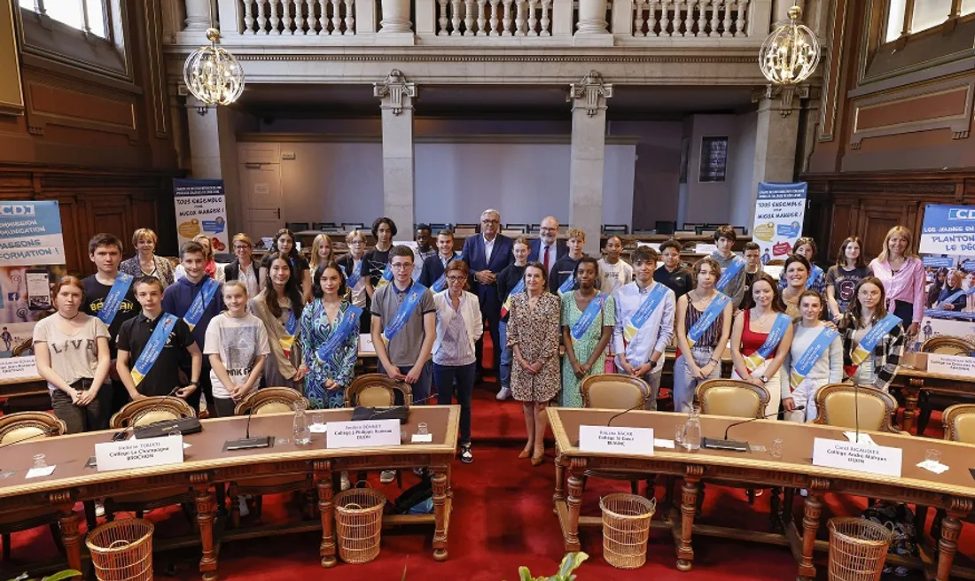 Les jeunes élus du conseil départemental de la Côte d’Or rassemblés ce mercredi à Dijon 