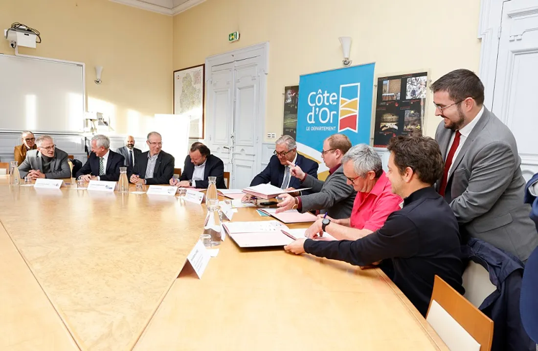 La signature avait lieu ce lundi 