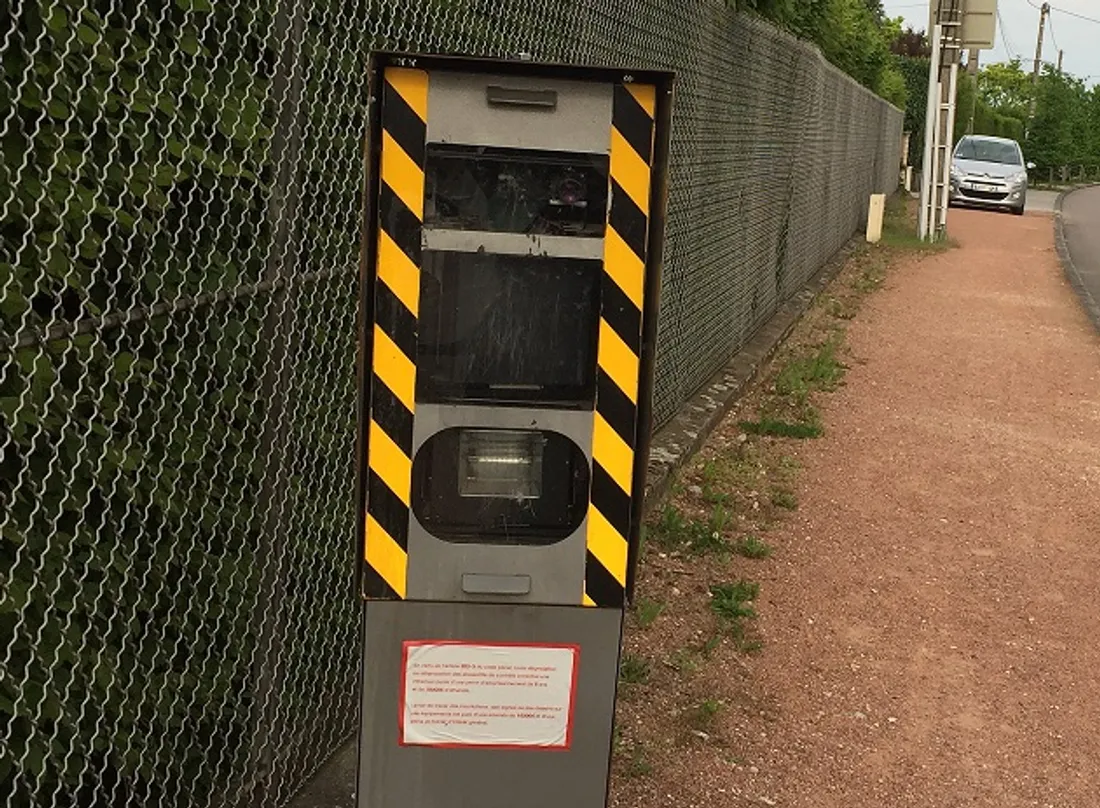 Un nouveau radar entre en service ce mercredi soir à Ouges 