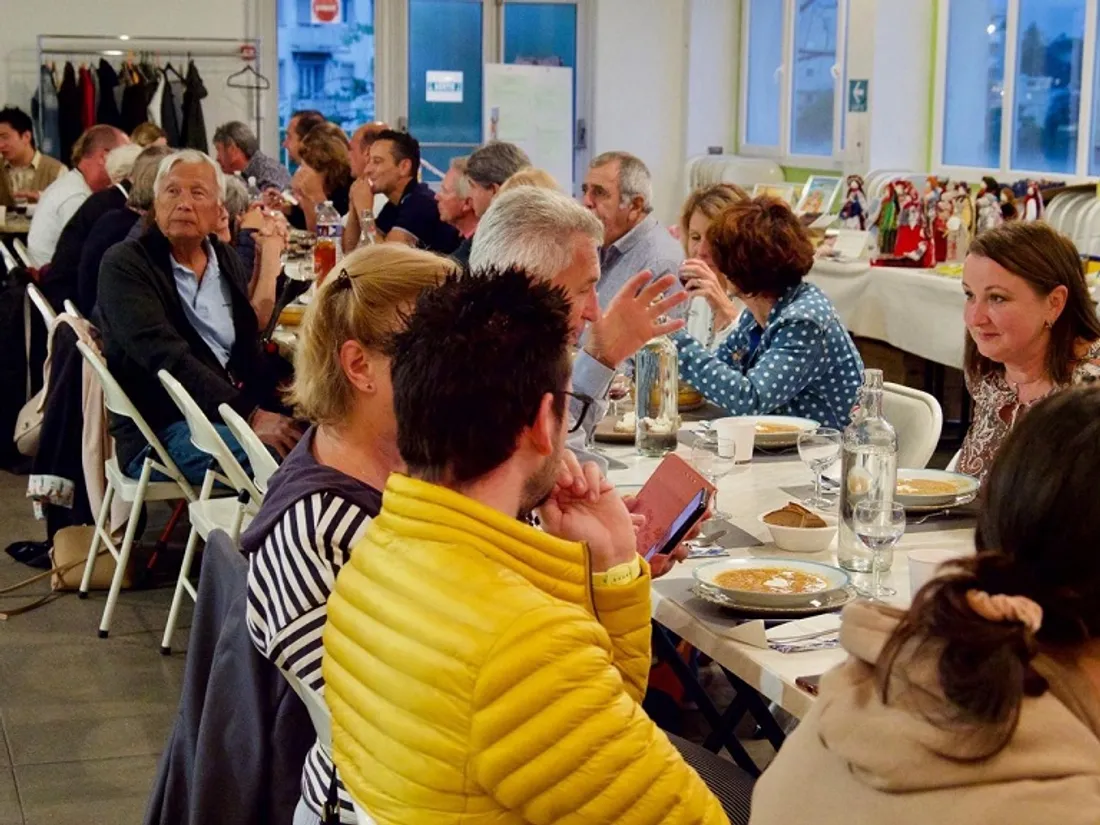 Un repas avait déjà été organisé à la salle des fêtes de la paroisse Sainte Bernadette