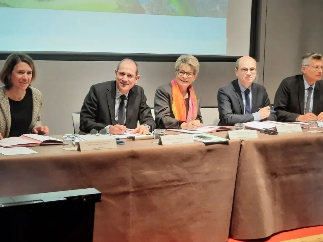 La signature de la convention avait lieu ce mercredi à Dijon 