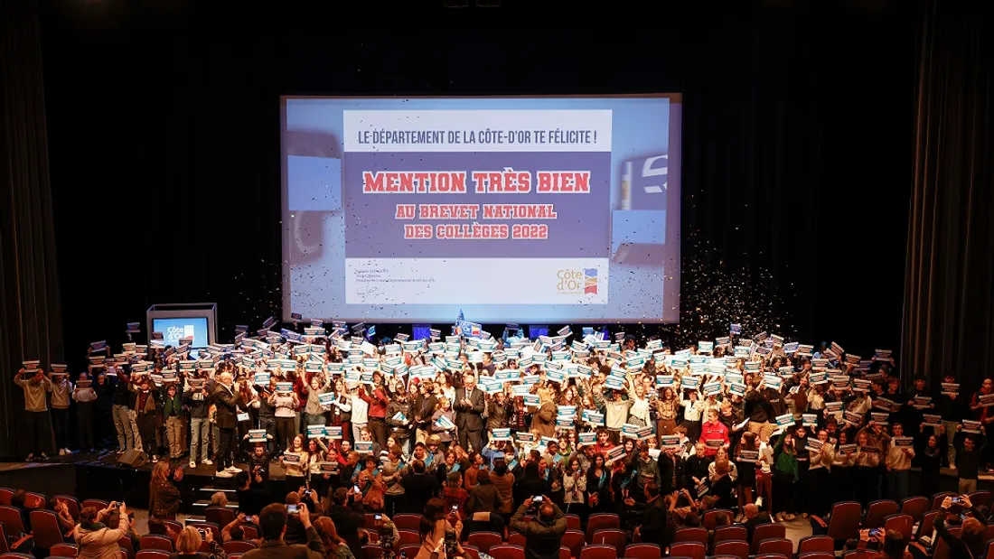 La cérémonie avait lieu ce mercredi au palais des congrès de Dijon 