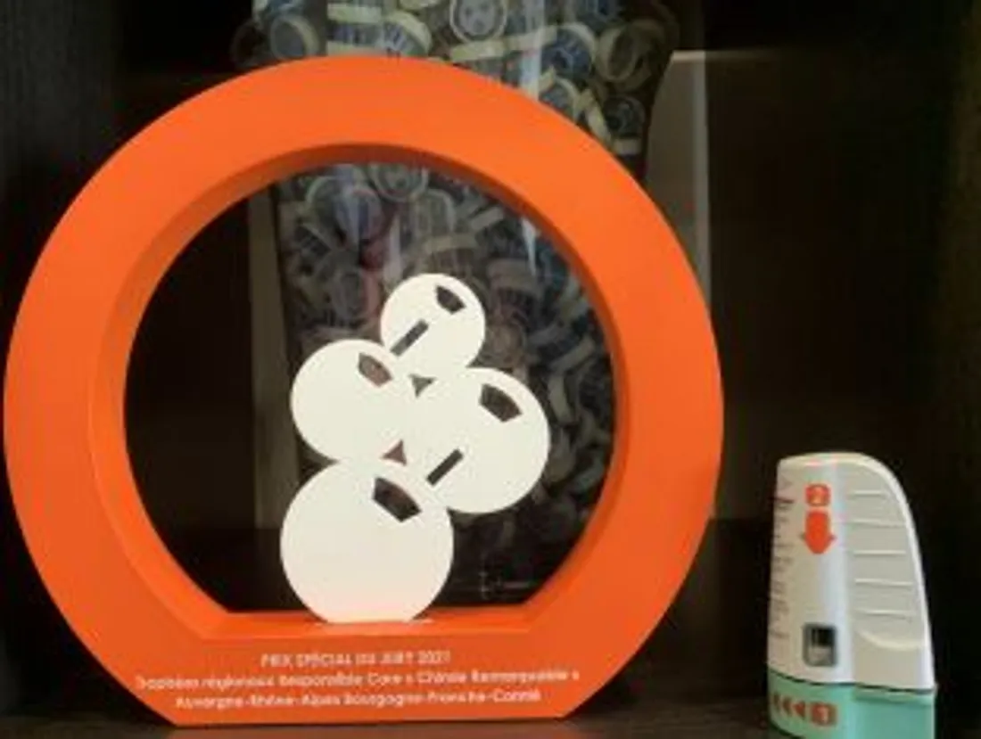 Crossject a reçu un trophée lors du 4eme rendez-vous « France Chimie Auvergne-Rhône-Alpes »