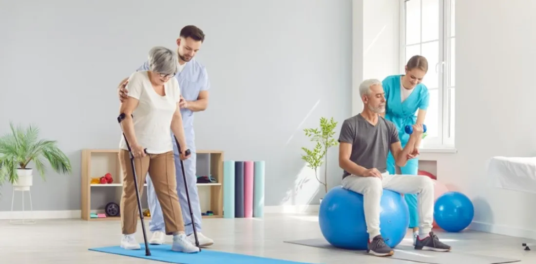 La clinique les Rosiers propose un programme de rééducation pour les personnes de plus de 75 ans 